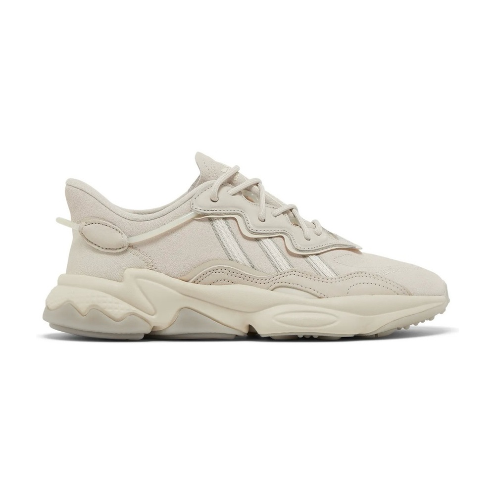 Adidas Osweego Women’s Size 8